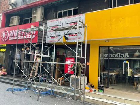 宜城制作广告招牌如何避免它发黄？